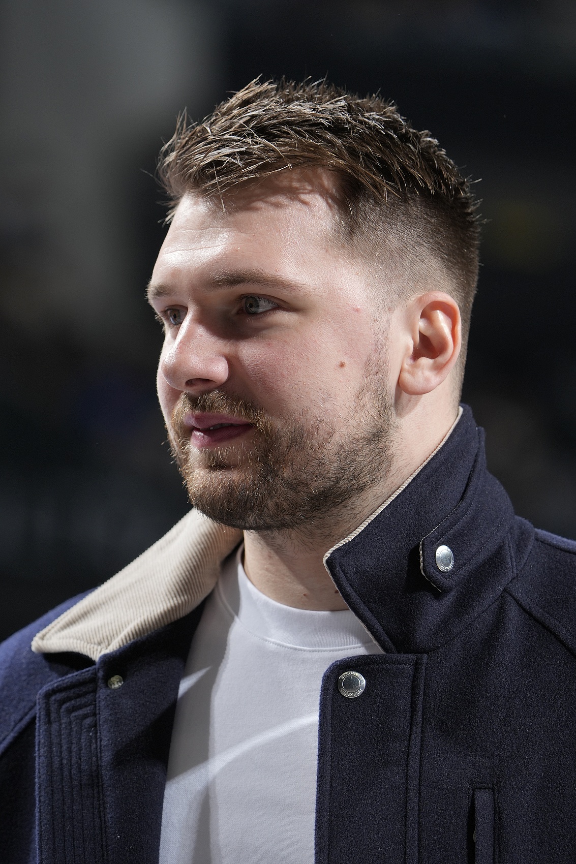 app下载-5年前的今天：东契奇成为NBA历史最年轻达成25次三双的球员